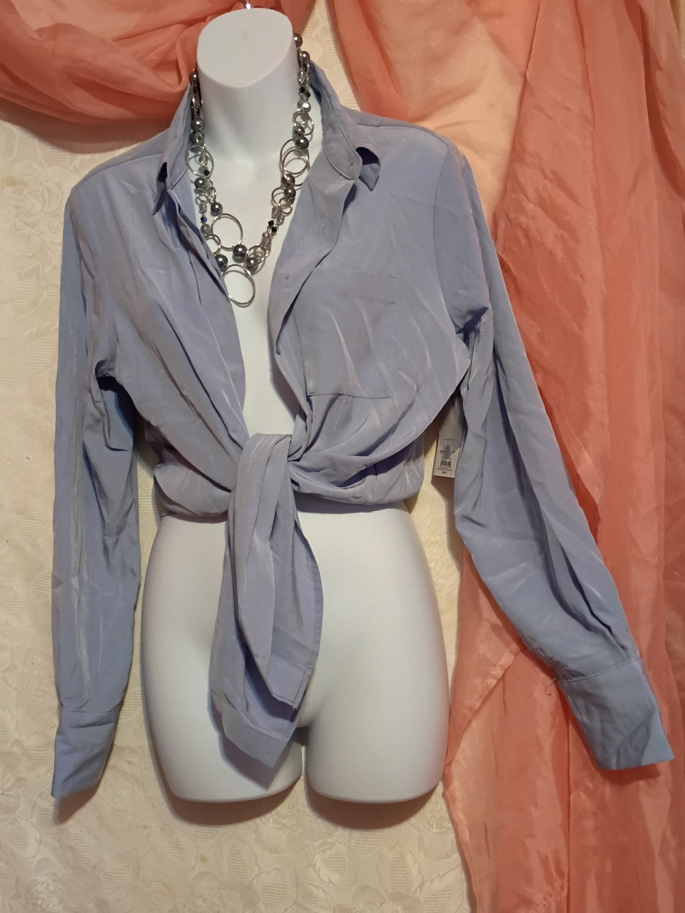 Nine West Ladies Light Blue Tie-Front Button-Down Shirt Sz M